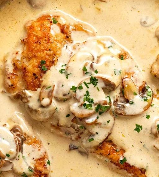 Gratinierte Hähnchenfilets in Champignonrahm, super lecker !