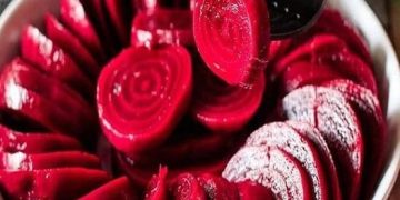 Köstlicher Rote-Bete-Zitronensaft reinigt Dickdarmschlacken und lässt Sie abnehmen