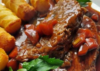 Rinderbraten vom Bürgermeisterstück mit Kroketten