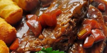 Rinderbraten vom Bürgermeisterstück mit Kroketten