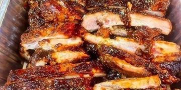 Honig-Knoblauch-Rippen