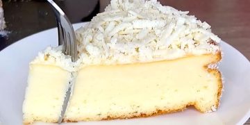 Cremiger Joghurtkuchen: das einfache und leckere Rezept