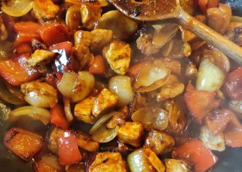 Schaschlik Pfanne mit Baguette