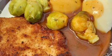 Schnitzel mit Rosenkohl