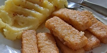 Backfischstäbchen mit Kartoffelstampf