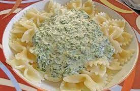 Spinat Frischkäse Soße