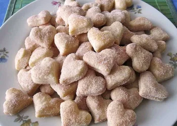 Die sind ein Muss: Omas Rahmplätzchen!