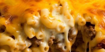 Käse Hamburger Auflauf mit Kartoffelpüree im Brötchen: Super fürs Mittagessen