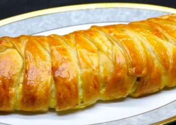 Blätterteigrolle mit Kürbis und Ricotta: das rustikale Rezept, das jeden verrückt machen wird