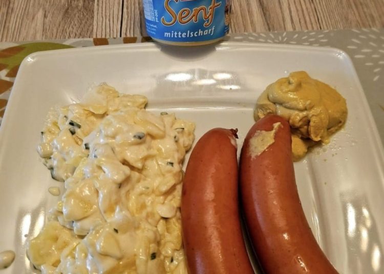 Super leckere herzhafte Roulade mit Schinken und Käse – Alte Oma Rezepte