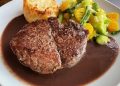 Rinderfilet in Rotweinsauce