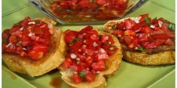  Bruschetta mit Tomaten und Knoblauch