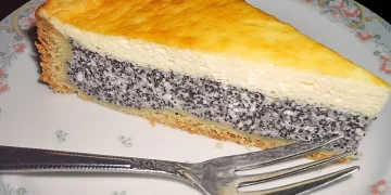 Mohnkuchen mit Schmand